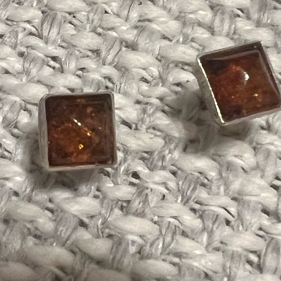 Sterling silver Amber earrings made in Mexico - Picture 6 of 10